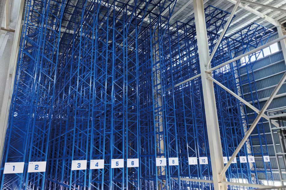 Stacker Crane ASRS